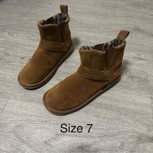 Women's Brown Winter Boots
